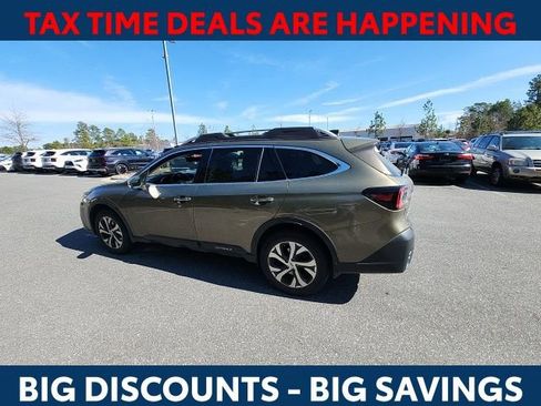 Used 2021 Subaru Outback Touring w/ Popular Package #2 image 8