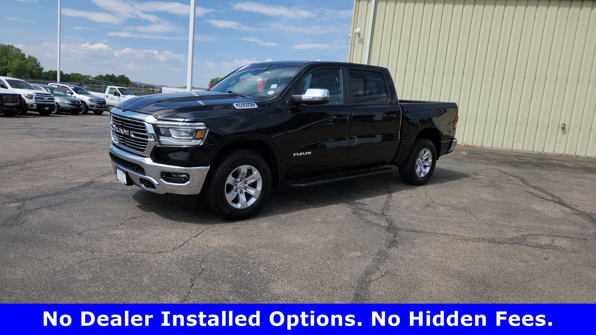 Used 2023 RAM 1500 Laramie AWD/4WD image 3