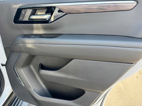 New 2026 Chevrolet Tahoe LS w/ LPO, Dark Essentials Package RWD image 11
