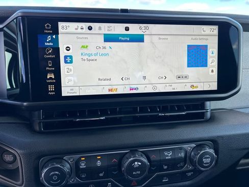 New 2026 Jeep Gladiator Willys image 27