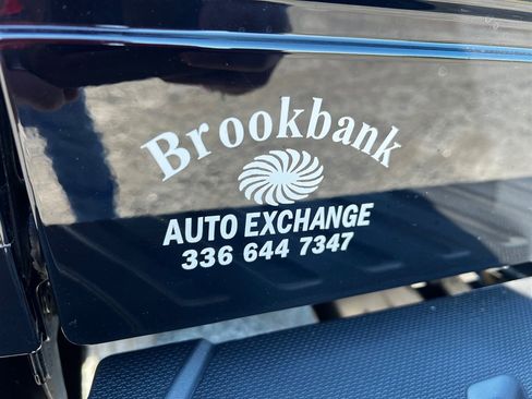 Used 2016 Ford F350 Lariat w/ Lariat Ultimate Package image 18