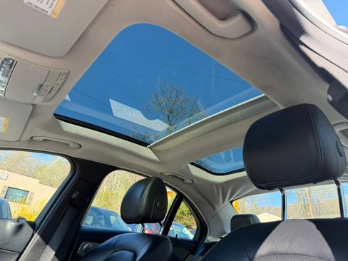 Used 2015 Mercedes-Benz C 300 4MATIC Sedan image 30
