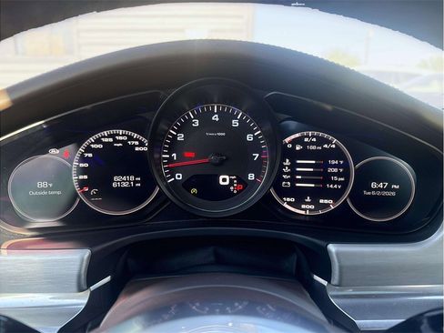 Used 2018 Porsche Panamera 4S AWD/4WD image 13