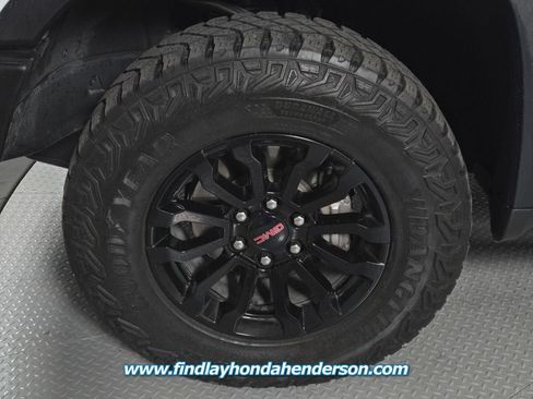 Used 2023 GMC Sierra 1500 AT4X image 8