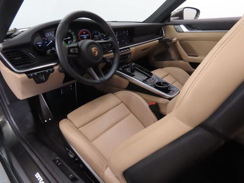 Certified 2023 Porsche 911 Turbo AWD/4WD image 4