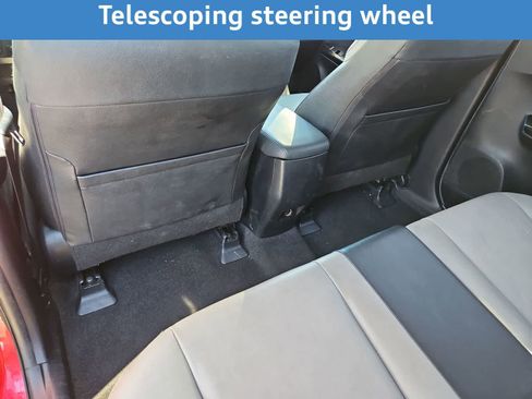 Used 2016 Toyota RAV4 Limited image 21