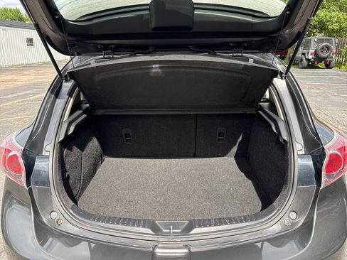 Used 2012 MAZDA MAZDA3 i Touring FWD image 23