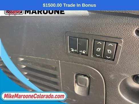 Used 2016 Chevrolet Suburban LTZ image 8