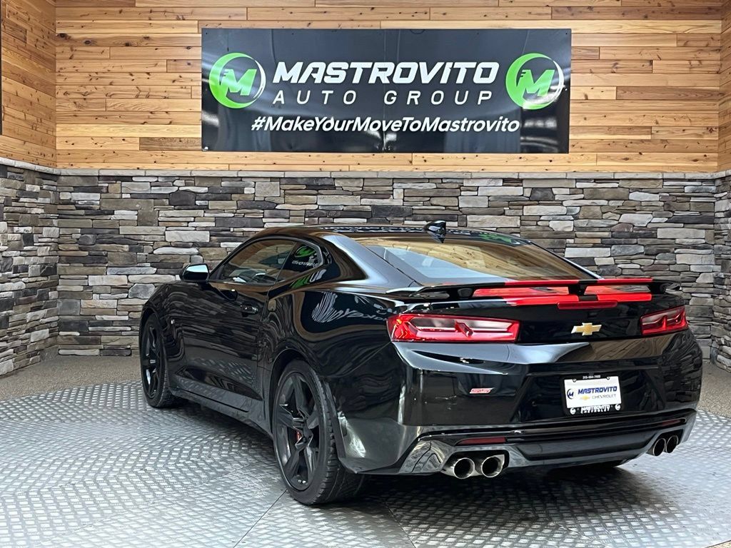 Used 2016 Chevrolet Camaro SS RWD image 17