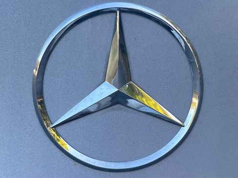 Used 2013 Mercedes-Benz C 250 Sedan image 48