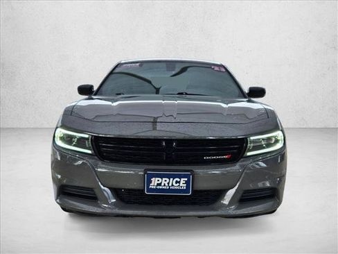 Used 2023 Dodge Charger SXT RWD image 2