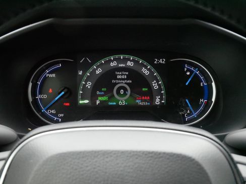 Certified 2025 Toyota RAV4 XSE w/ Weather Package AWD/4WD image 21