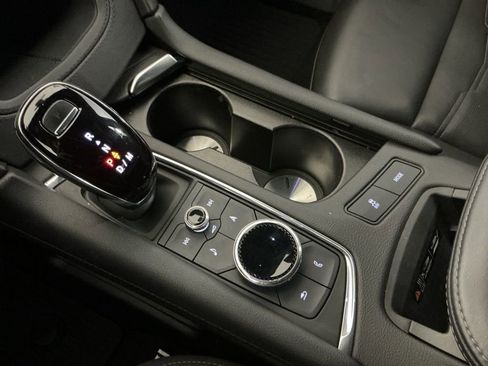 Used 2021 Cadillac XT6 Sport w/ Platinum Package image 14