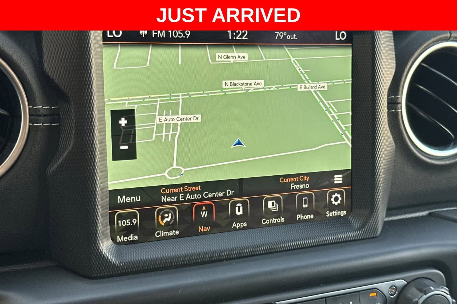 Used 2023 Jeep Wrangler Unlimited Sahara AWD/4WD image 20