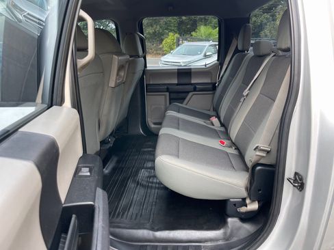 Used 2017 Ford F150 XL w/ Equipment Group 101A Mid AWD/4WD image 15