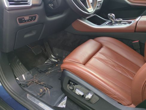 Used 2022 BMW X5 sDrive40i w/ Executive Package RWD image 17