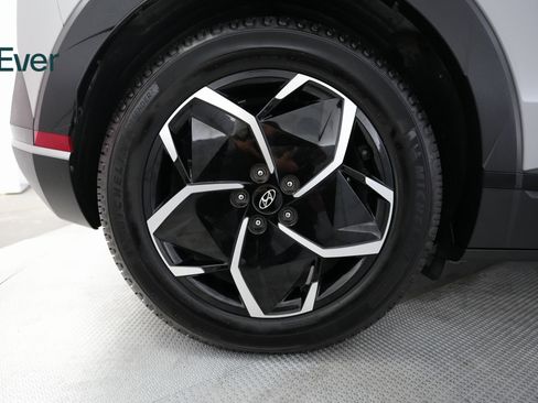 Used 2023 Hyundai Ioniq 5 SEL image 16