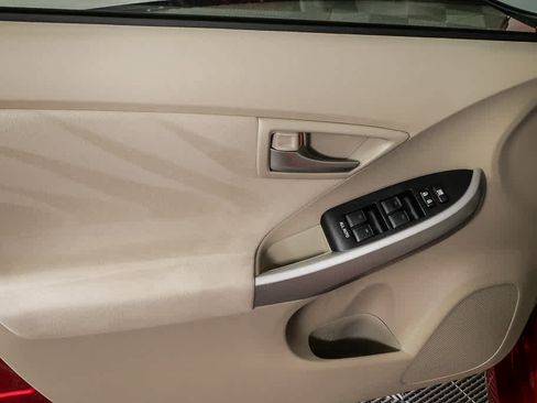 Used 2014 Toyota Prius Three w/ Solar Roof Package FWD image 6