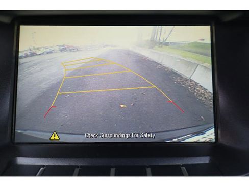 Used 2016 GMC Terrain SLT w/ Open Road Package AWD/4WD image 16