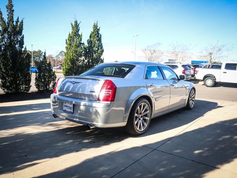 Used 2006 Chrysler 300 SRT8 w/ SRT Option Group II image 10