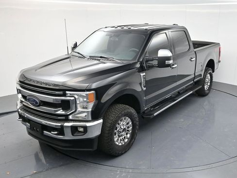 Used 2022 Ford F250 XLT w/ XLT Premium Package image 39