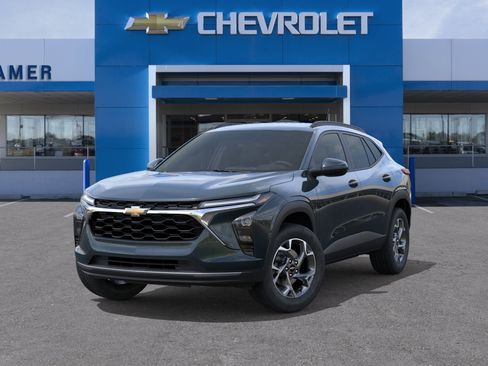 New 2026 Chevrolet Trax LT FWD image 30