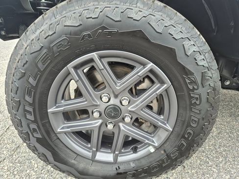 Used 2020 Jeep Gladiator Sport w/ Quick Order Package 24S image 9