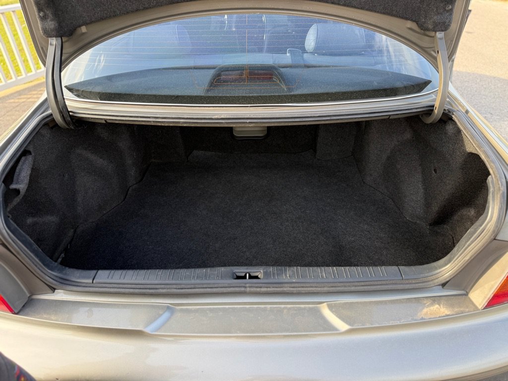 Used 1998 Lexus ES 330 w/ Leather Trim Pkg FWD image 17