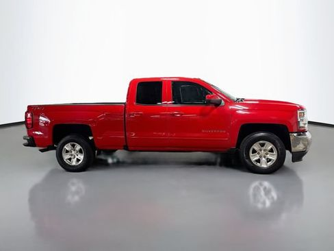 Used 2019 Chevrolet Silverado 1500 LT AWD/4WD image 5