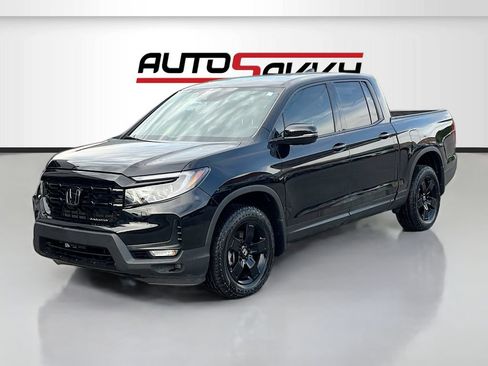 Used 2025 Honda Ridgeline Black Edition image 3