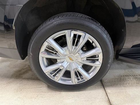 Certified 2023 Chevrolet Suburban High Country w/ Max Trailering Package AWD/4WD image 19