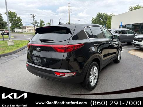 Used 2019 Kia Sportage LX AWD/4WD image 8