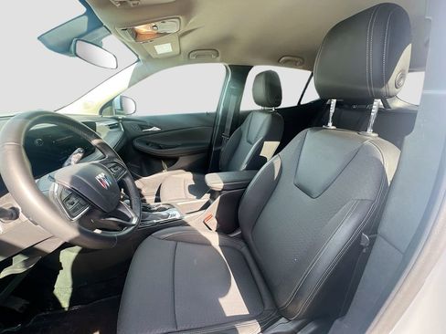 Used 2025 Buick Encore GX Preferred image 22