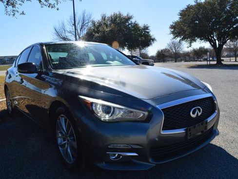 Used 2015 INFINITI Q50 Premium w/ Navigation Package image 2