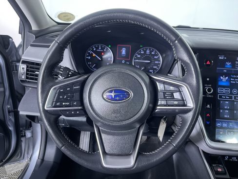 Used 2024 Subaru Outback Premium AWD/4WD image 15