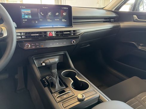 New 2026 Kia K5 LXS FWD image 19