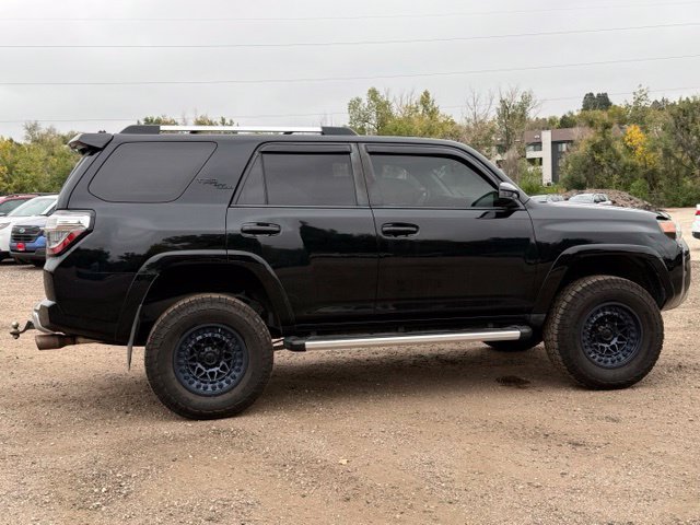 Used 2017 Toyota 4Runner TRD Off-Road AWD/4WD image 3