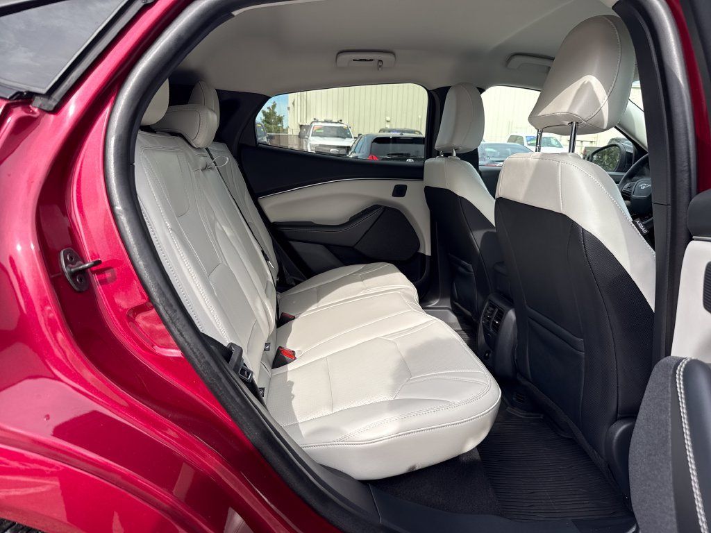 Used 2025 Ford Mustang Mach-E Premium RWD image 30