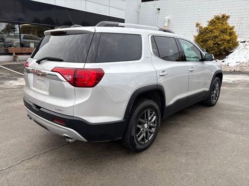 Used 2019 GMC Acadia SLT image 5