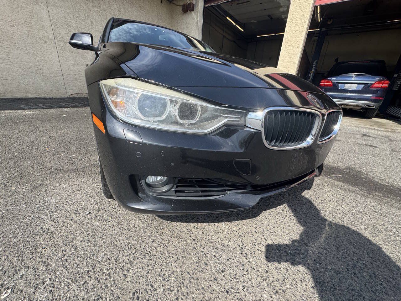Used 2015 BMW 335i xDrive Sedan AWD/4WD image 10