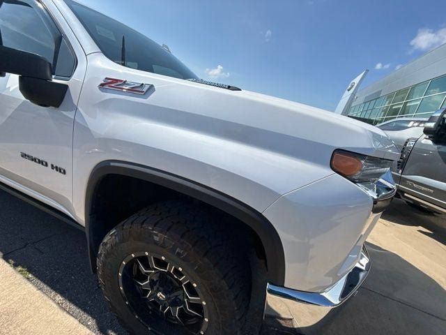 Used 2022 Chevrolet Silverado 2500 LTZ w/ LTZ Plus Package AWD/4WD image 24