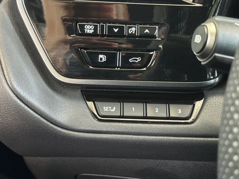 Certified 2025 Lexus TX 500h AWD w/ Technology Package image 40