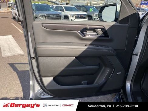 New 2026 GMC Yukon Elevation image 24