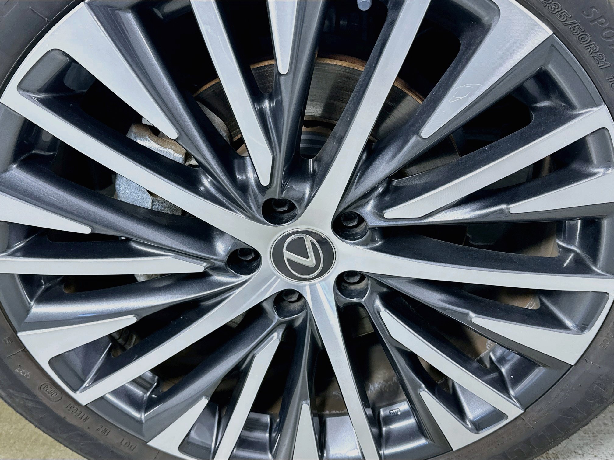 Used 2023 Lexus RX 350 Premium Plus w/ Cold Area Package FWD image 31
