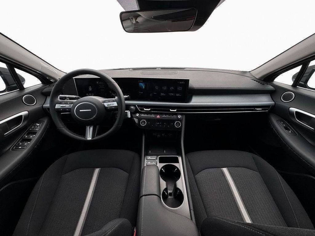 New 2026 Hyundai Sonata SEL FWD image 13