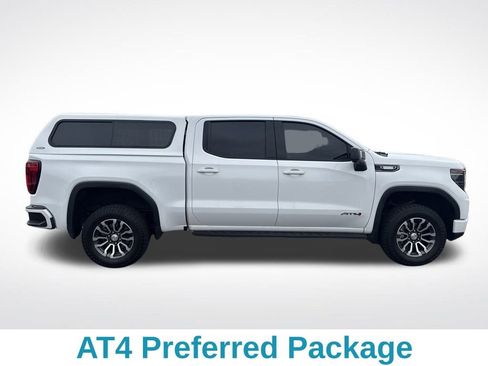 Used 2022 GMC Sierra 1500 AT4 w/ AT4 Premium Package image 8
