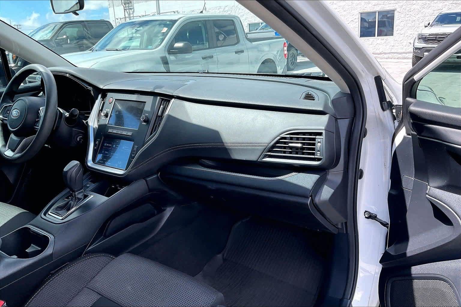 Used 2022 Subaru Outback AWD/4WD image 23
