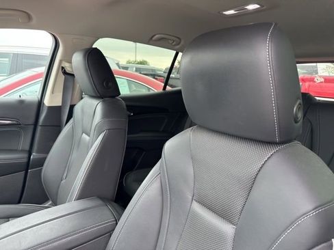 Used 2023 Buick Envision Essence FWD image 13