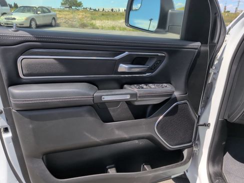Used 2024 RAM 1500 Laramie AWD/4WD image 18