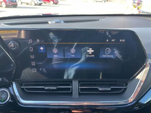 New 2026 Chevrolet Trax RS w/ Sunroof Package image 25